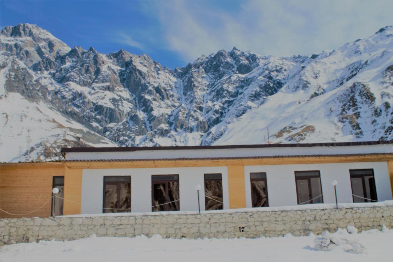 Hotel Noa Kazbegi Exterior foto